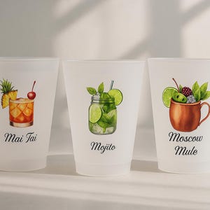 Vasos de plástico esmerilado personalizados para bodas y fiestas: cumpleaños personalizados, bar mitzvahs en el jardín, eventos especiales.
