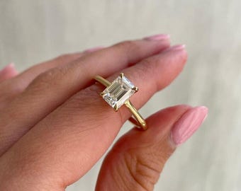 Emerald 2.10tcw Lab Diamond Hidden Halo Ring | Cathedral Setting | IGI Certified