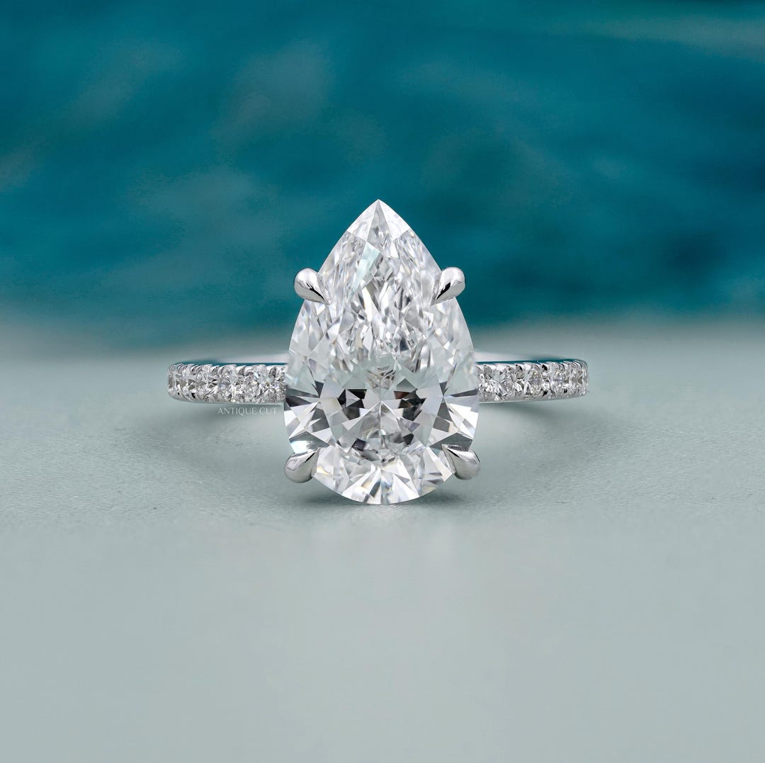 Pear Shaped Diamond Ring With Round Side Stones | IGI Certified - Etsy