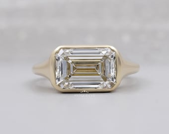 Emerald Cut Lab Grown Diamond Signet Ring With East-West Bezel Setting in Yellow Gold