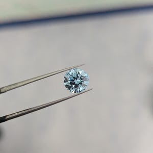 Ronde 1 tot 3 kt fancy levendige blauwe labgegroeide diamant, VS Clarity, niet IGI-gecertificeerd