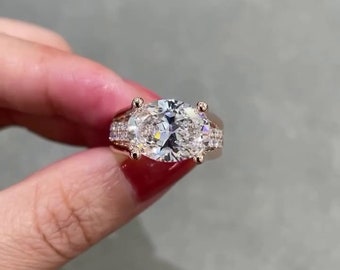 Oval 8.50tcw Lab Grown Diamond East-West Tension Style Engagement Ring, E-F Color, VVS-VS Clarity
