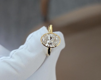 Oval 2.00ct Lab Diamond Bezel Engagement Ring | IGI Certified | D-E-F VVS–VS | Eco-Friendly Gold