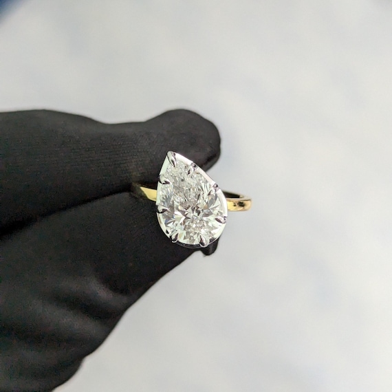 Pear 3.00ct Lab Diamond Ring | Two-Tone Gold | IGI Certified | D-E-F Color | VVS–VS