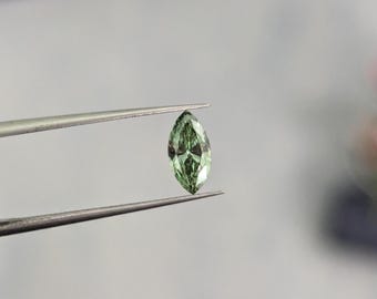Marquise 1 To 3c Fancy Vivid Green Lab Grown Diamond, VS Clarity - Non IGI Certified