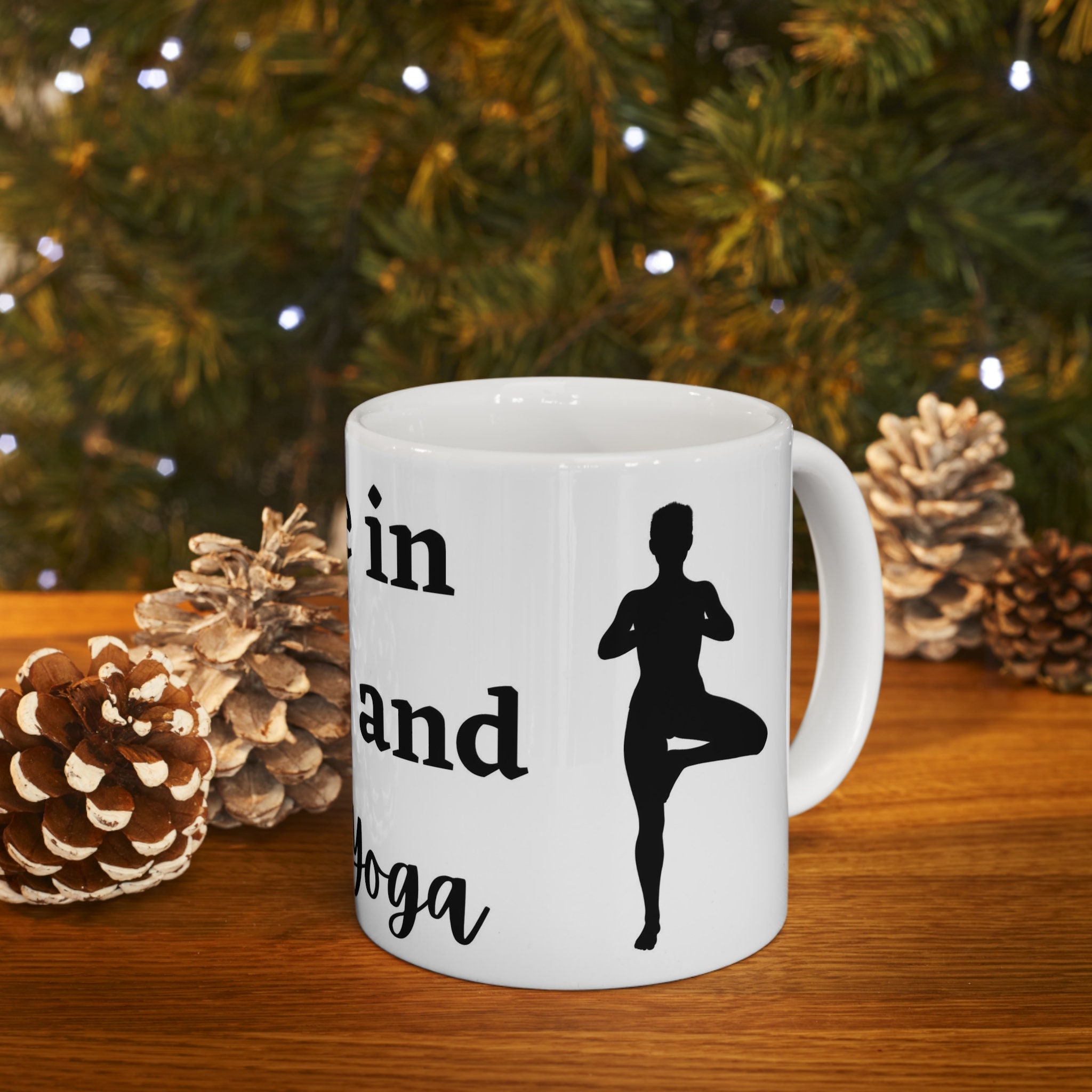 Tazza Divertente PICSONPAPER Yoga-Mops Namaste – Tazza In Ceramica Per Caffè E Tè 330ml - Idea Regalo Per Yogi