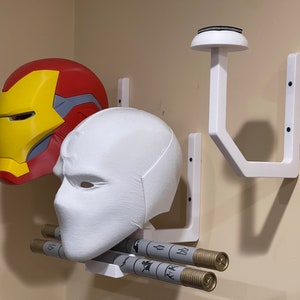 Cosplay Helmet Wall Mount Display Holder 3D Printed