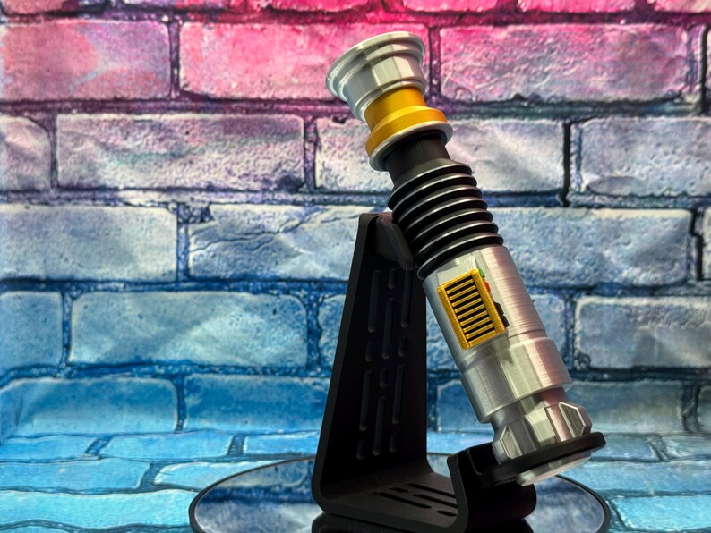 Spada laser ispirata a Luke Skywalker con lama pieghevole (stampata in 3D) immagine 6