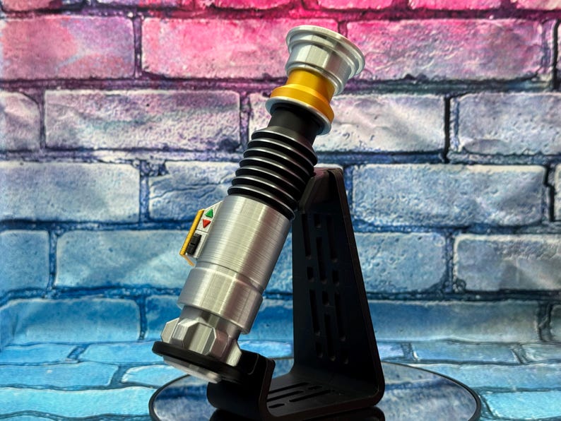 Spada laser ispirata a Luke Skywalker con lama pieghevole (stampata in 3D) immagine 4
