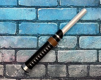 Rahm Kota Inspired Lightsaber Cosplay Prop w/ Collapsible Blade (3D Printed)