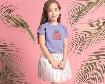 Adorable camiseta de fresa sonriente para niños, camiseta para niños con temática de frutas, ropa para niños, estampado de verano vibrante, regalo de cumpleaños para niños únicos