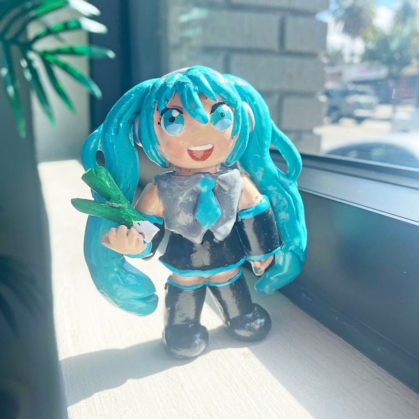 Hatsune Miku chibi figurine