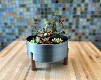 Midcentury Modern Tri-Leg Planter - Large