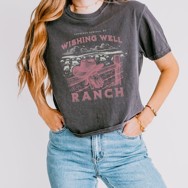 Wishing Well Ranch Boxy Crop Top Elsie Silver Merch Chestnut Springs T-Shirt