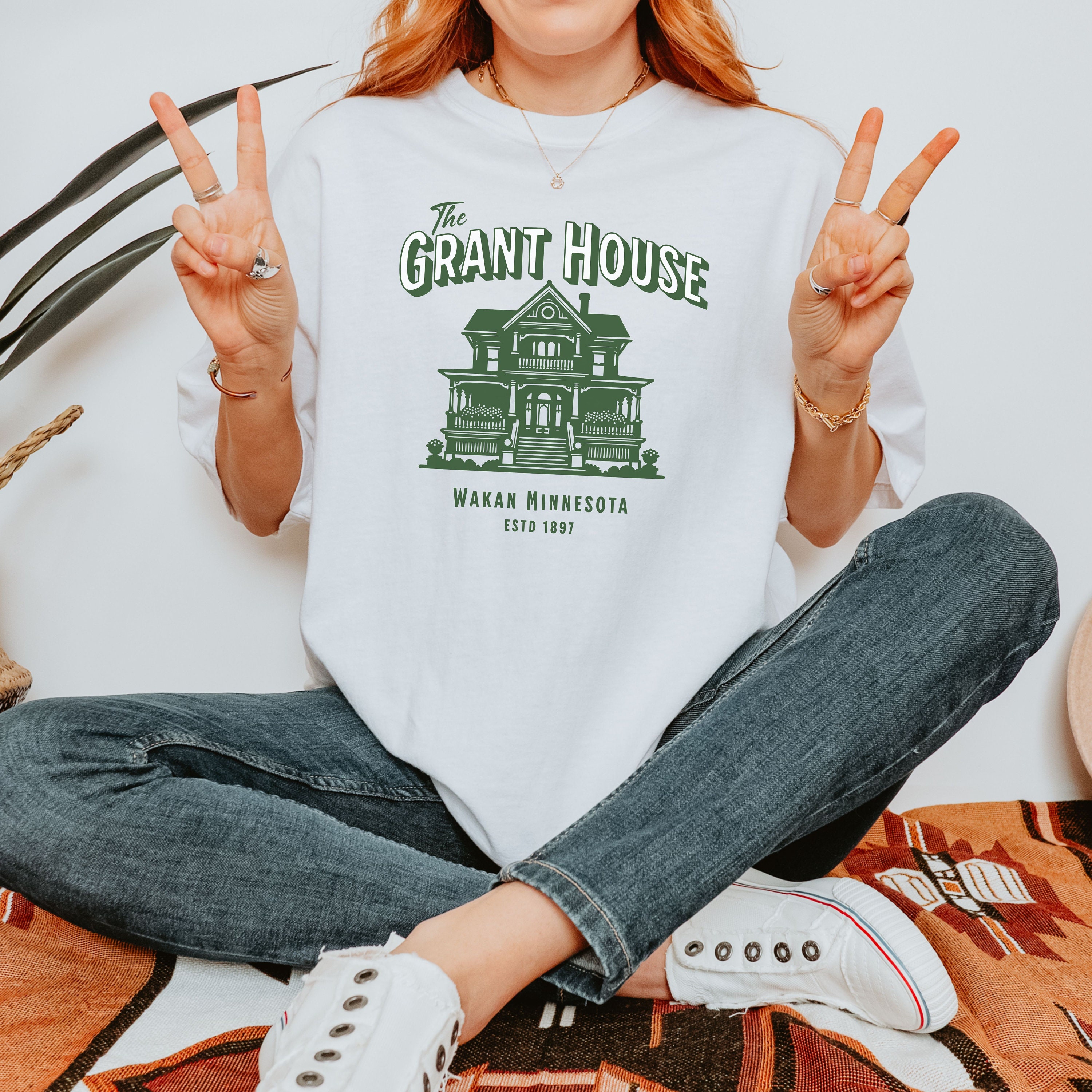 The Grant House Wakan MN Abby Jimenez Comfort Colors
