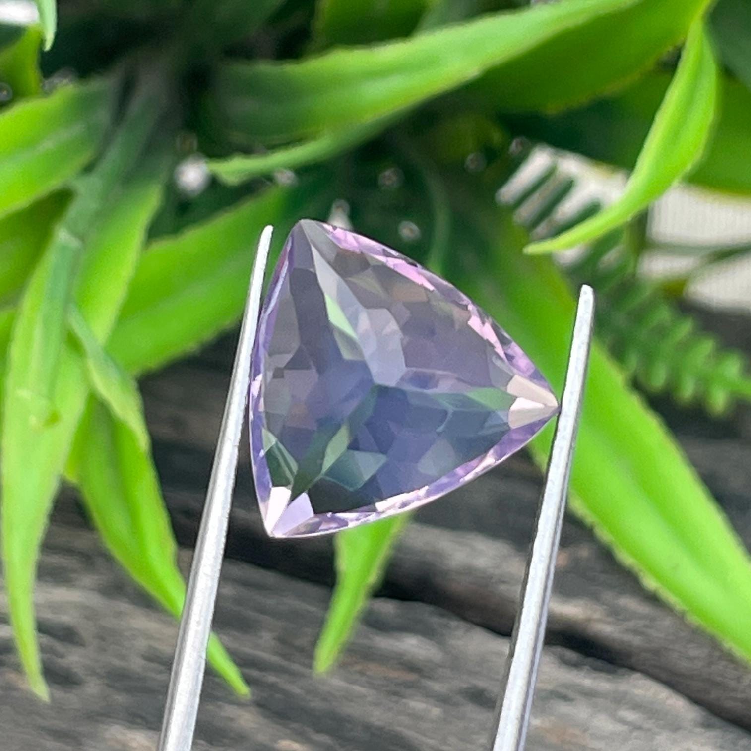 Lavender Moon Quartz, Trillion Shape Gemstones, 7.60 Ct, 13.40mm X