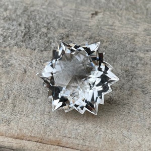 Natural Faceted Crystal Quartz Gemstone 100% Natural Crystal Quartz Snowflake Cut Gemstone  Shape Hexagon 23 MM 46.75 Carats Pendant Size