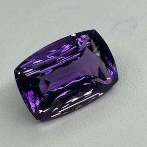 Natural Amethyst Laser cut Good Quality Very Beautiful Amethyst Gemstone,12.20 carats,18x12x8.50MM, Shape-Cushions Use ring&jewellery Making