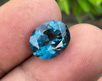 Gema ovalada de topacio azul Londres, 5,95 ct, 10 x 12 mm