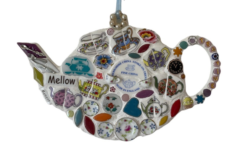 Mosaic teapot shape, Recycled pique-assiette vintage mixed media mosaic, Handmade eclectic home décor, Upcycled hanging wall art decoration Mellow Yellow