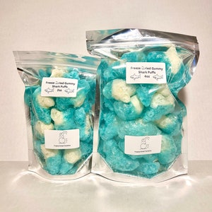 Freeze Dried Candy Blue Raspberry Shark Flavored Gummy Puff Party Snacks Made Fresh