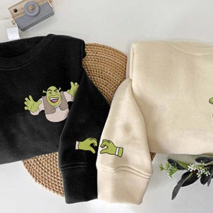 Couple Shrek Princess Fiona Embroidery Sweatshirt, Prince Embroidered Sweatshirt, 2024 Family Trip Embroider Sweater Gifts