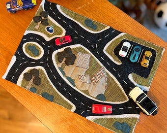 Roll-Out Road Mat Sewing Pattern | Travel Car Play Mat | Modular Quilt Downloadable PDF