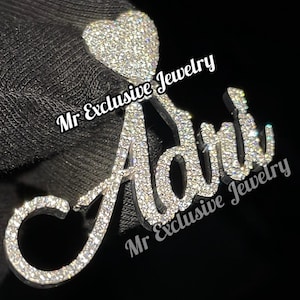 Colgante con nombre y letra personalizado en plata 925, diamante de moissanita redondo, joyería personalizada de hip hop, collar con dije con nombre, regalo de San Valentín