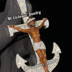VVS Moissanite Jesus Charm Pendant, 925 Silver Iced out Hip Hop Pendant, Baguette Diamond Jesus Cross Pendant Christmas Day Gifts
