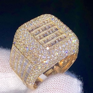 Premium 14K Yellow Gold Custom Champion Rings For Men Jewelry Customized Iced out Baguette Diamond Men Ring VVS Moissanite Hip Hop Ring