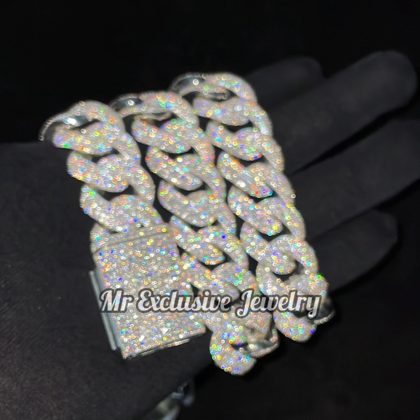 22mm Ice Out VVS1 Moissanite Diamond Cuban Link Chain Men