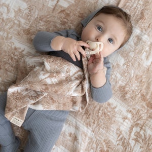Neutral Jungle Toile Lovey