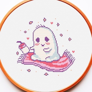 Skater Ghost Cross Stitch Pattern -Cute,Easy,Skeleton,Witch,Spirit,Fall,Autumn,Leaves,Forest,Black cat,Crow,Raven,Spooky,Pumpkin,Simple,Cozy
