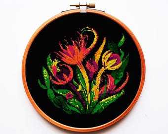 Patrón de punto de cruz Planta Mística PDF Moderno Floral Rosas Fantasía Gótica Gótica Brujería Arte Oscuro Celta Fácil Principiante De Moda Bordado Calavera