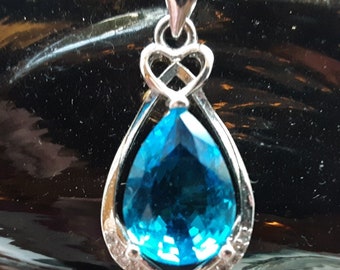 Beautiful! 'Electric Blue' Andara Crystal Pendant!