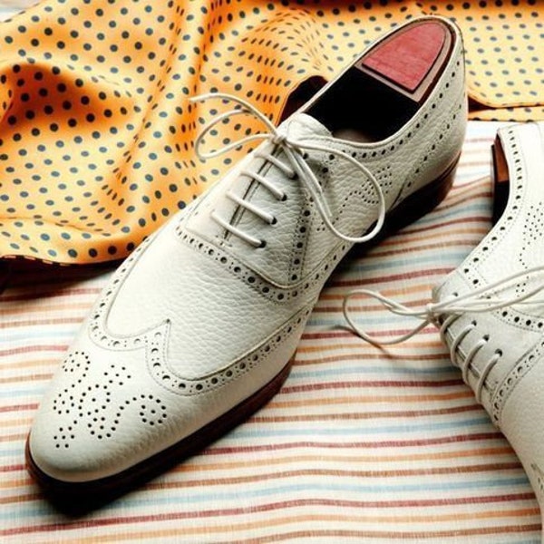 Men's handmade White leather Oxford shoe, men's dress up brogue shoe, men's cap toe and wedding shoe