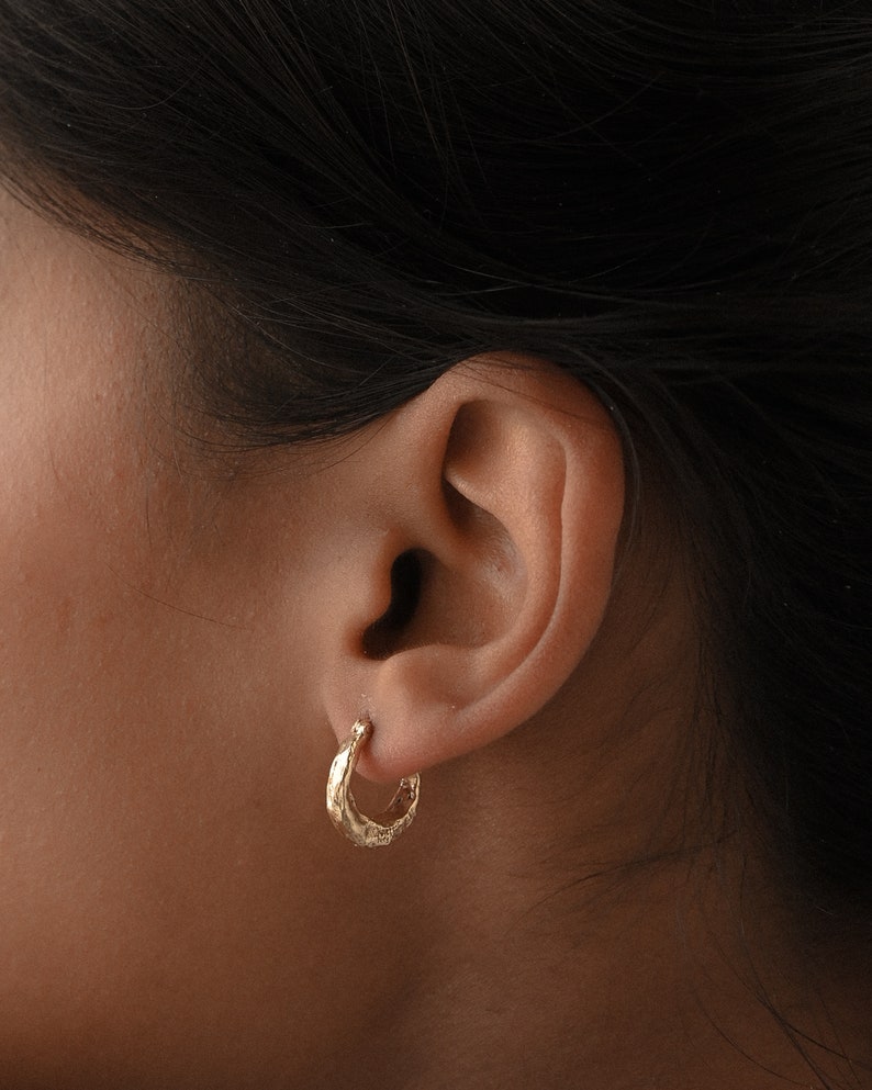 CHANDRA Gold Hoop Earrings, 18K Gold Plated Brass, Gold or Silver Finish, Sculptural Hammered Design, Minimalist Handmade Jewelry, Gifting image 2