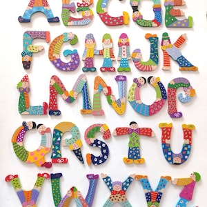 Letra decorativa de madera con nombre de payaso para personalizar y decorar la puerta de un dormitorio infantil, regalo artesanal personalizado para bebé.