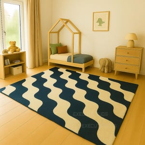 Hand Tufted Wool Rug: Cream & Navy Blue Wavy Pattern