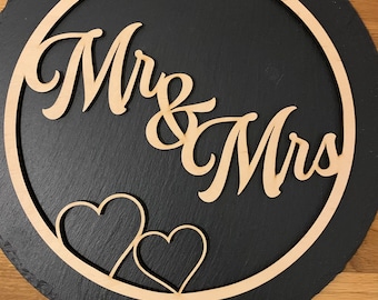 Wedding decoration Mr & Mrs wreath 29 cm MrMrs