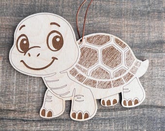 Wooden turtle decoration – children's room hanging decoration made of birch wood with leather cord – gift for birth or baptism