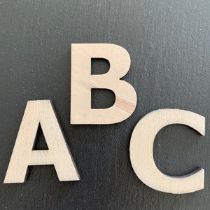 Letras decorativas de madera de la A a la Z de 4 a 30 cm para puertas de habitaciones infantiles para elaborar letras de madera de distintos tamaños