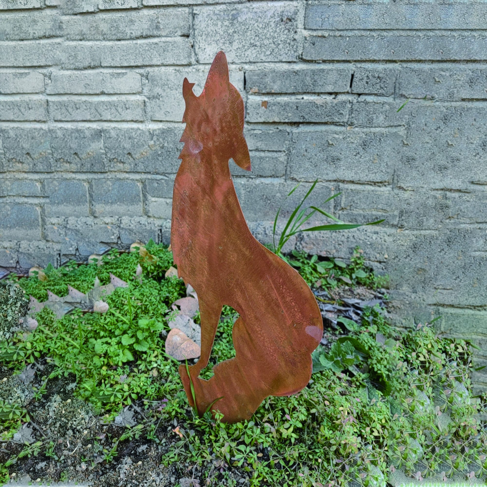 Howling Coyote Garden Art, Handmade Metal Rusted Coyote, Coyote Sign Garden Decor, Farm Metal Decor, Unique Gift for Him, Housewarming Gift