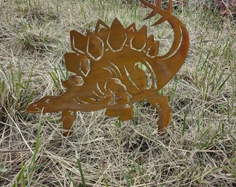 Rusty Metal Stegosaurus Garden Stake, Garden Dinosaur Statue, Rusted Dinosaur Stake, Raptor Dino for Outdoor Garden Decor
