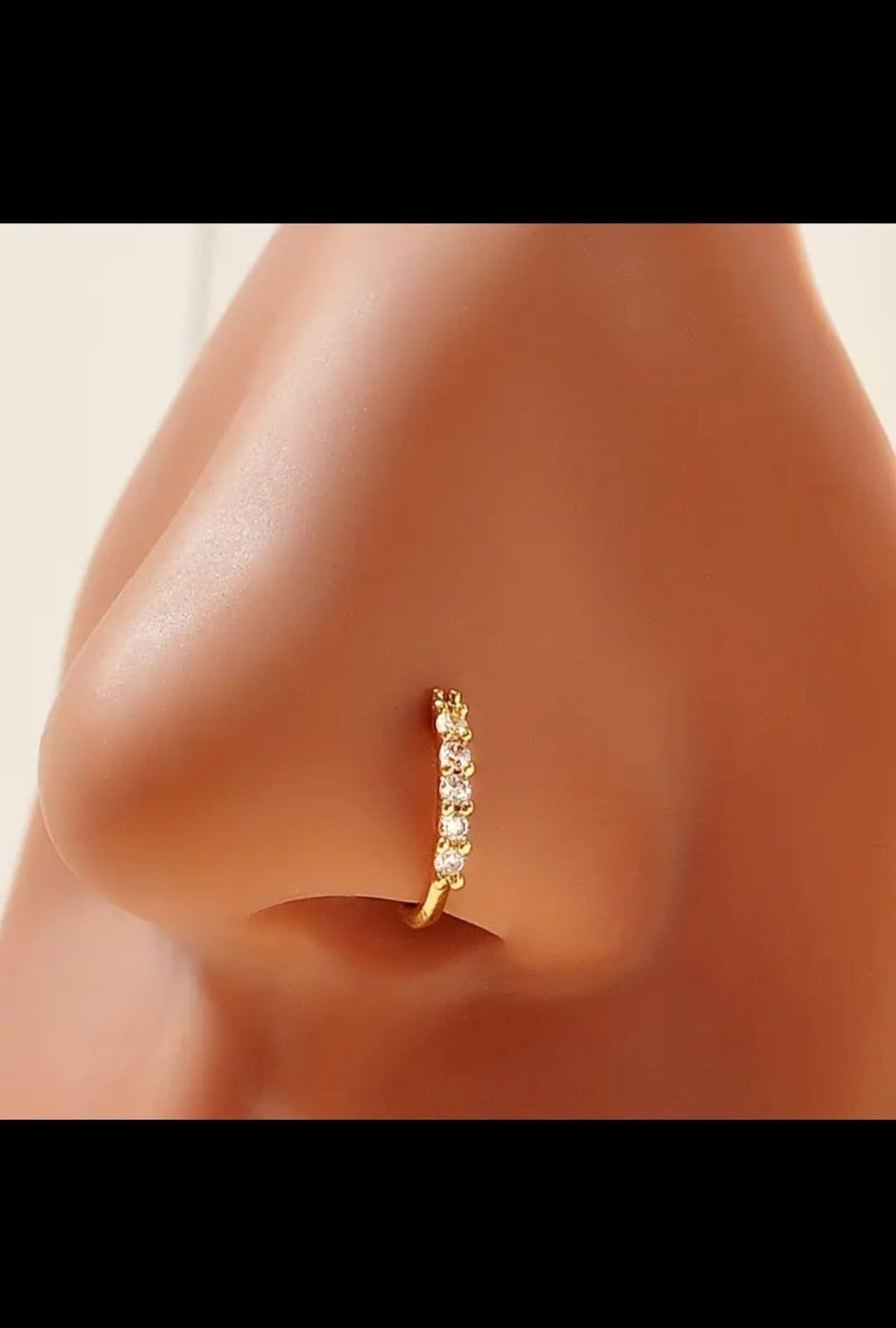 Nose pin shop design without piercing