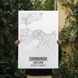 Edinburgh Minimalist Monochrome Map Print – Black & White City Wall Art – Modern Edinburgh Poster
