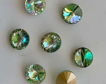 Strass Rivoli crystal K9 Peridot LS 8mm, 8 pieces.