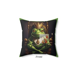King frog Square Pillow design, gift for her, gift for him, Gift for friend, Gift for dad, Gift for Mom, Auntie, Unique