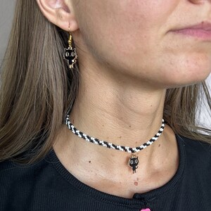 Handmade Halloween Set, Beaded Choker with Black Cat Charm in Black and White and Matching Earrings, Unique Jewelry Set for Adults and Teens