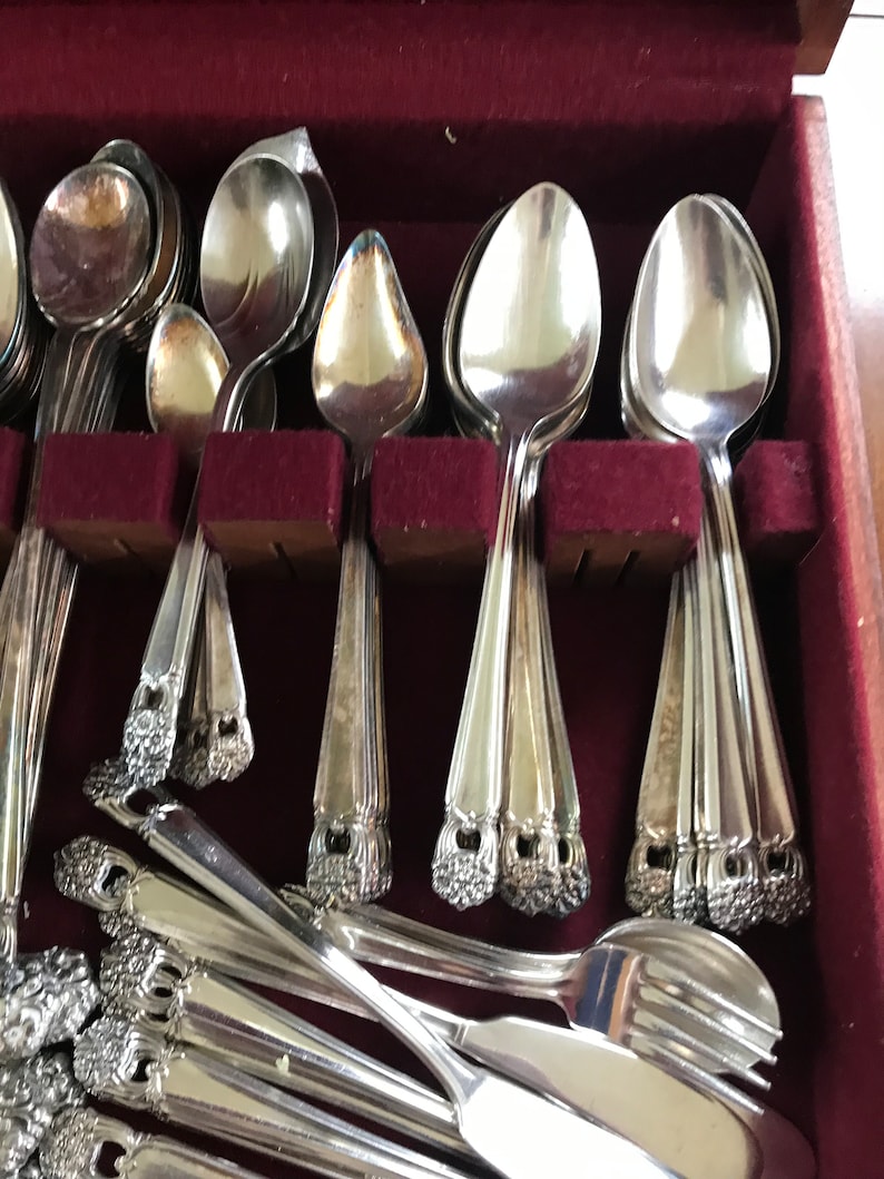 1847 Rogers Brothers Eternally Yours Pattern Silver Plate Etsy 1847-rogers-brothers-eternally-yours-pattern-silver-plate-etsy